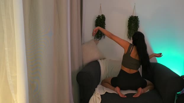 mila__denver StripChat Female 31-01-2025