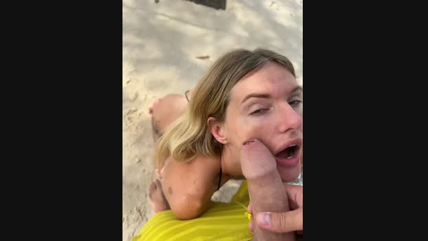 neighbours_love StripChat Female 30-01-2025