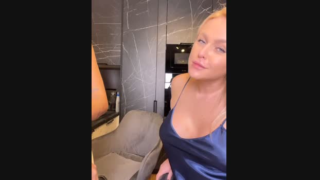 Keep_us_wild StripChat Female 31-01-2025