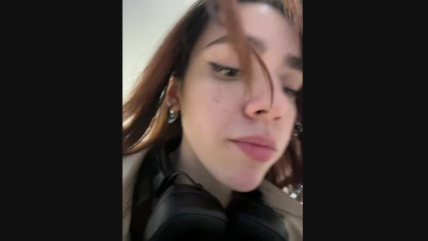 Lily__Belle StripChat Female 01-02-2025