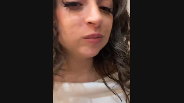 Lina_twin StripChat Female 01-02-2025