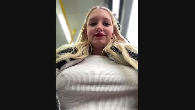 Milkyy_wway StripChat Female 01-02-2025