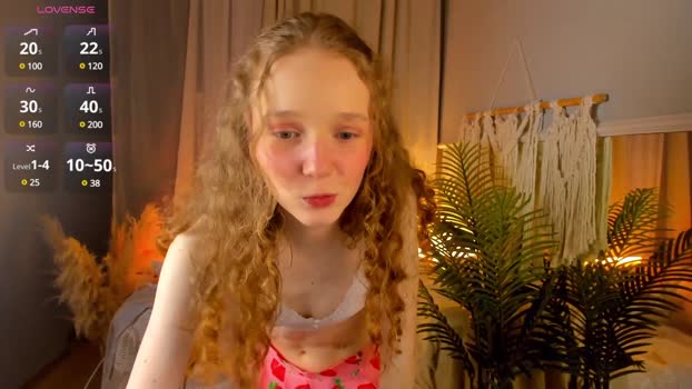 _Rose_Charming_ StripChat Female 31-01-2025