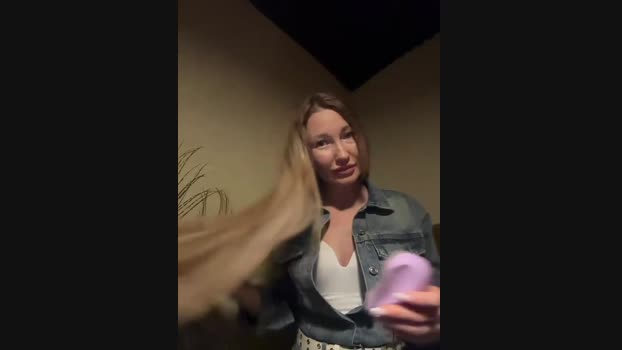 Sweet_Pussy2024 StripChat Female 01-02-2025