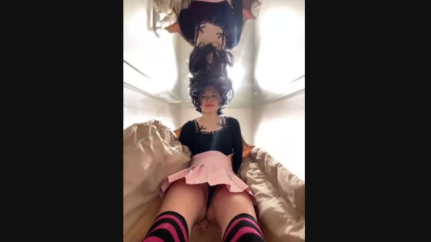 Times__Square StripChat Female 31-01-2025