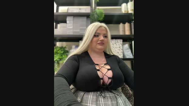 VladaWhite StripChat Female 01-02-2025