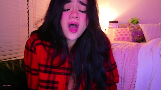 annatigarr Chaturbate Female 31-01-2025