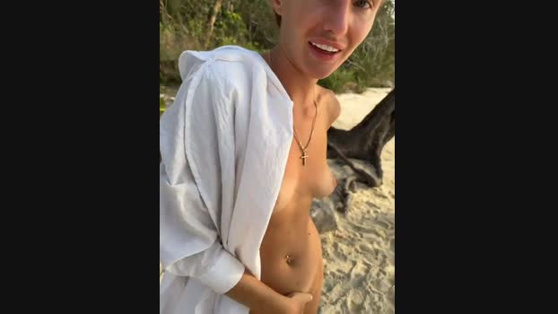 neighbours_love StripChat Female 01-02-2025