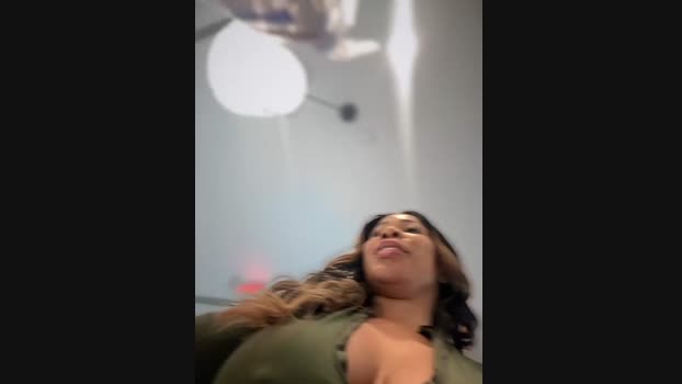 Belle___ StripChat Female 02-02-2025