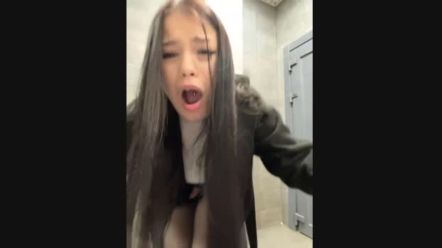 Chloe__Moon StripChat Female 01-02-2025