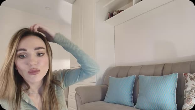 Elysewine MyFreeCams Female 01-02-2025