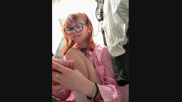 Foxy_Lexy StripChat Female 01-02-2025