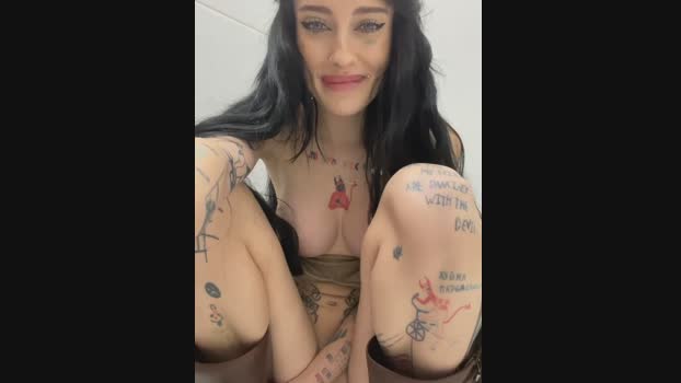 Melissa_crazy StripChat Female 01-02-2025