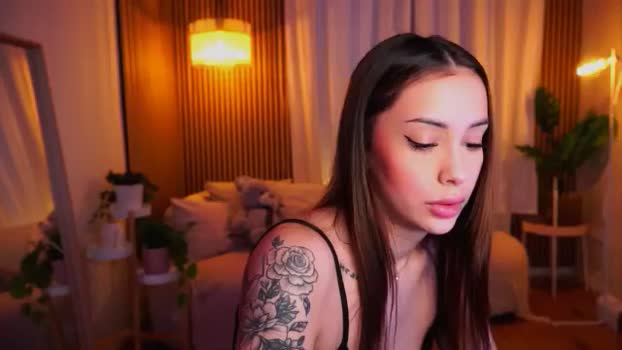 Naomii18 MyFreeCams Female 02-02-2025