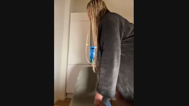 Naomisroom StripChat Female 01-02-2025