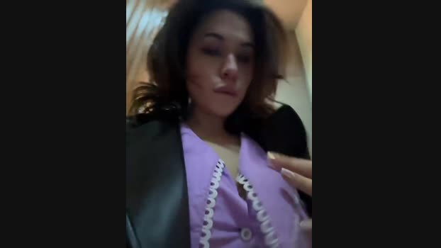 South_Carolina StripChat Female 01-02-2025