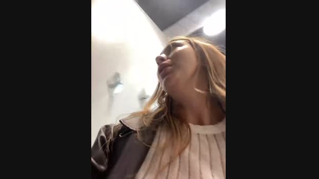 Sweet___Emily StripChat Female 01-02-2025