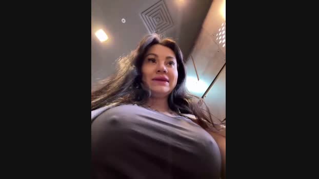 Wet__Bunny StripChat Female 01-02-2025