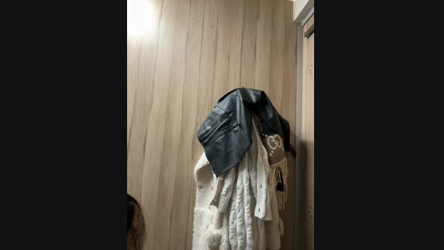 Wet__Bunny StripChat Female 02-02-2025