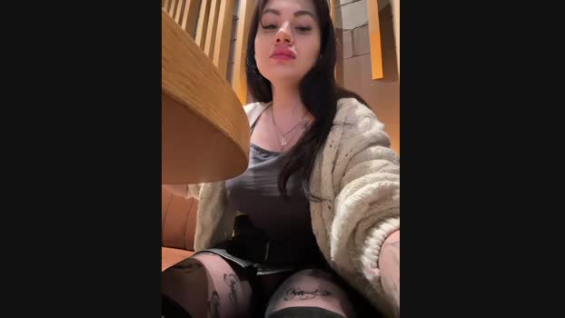 Wet__Bunny StripChat Female 02-02-2025