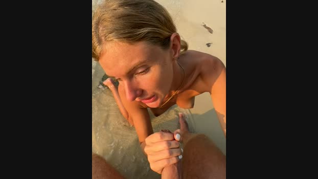 neighbours_love StripChat Female 02-02-2025