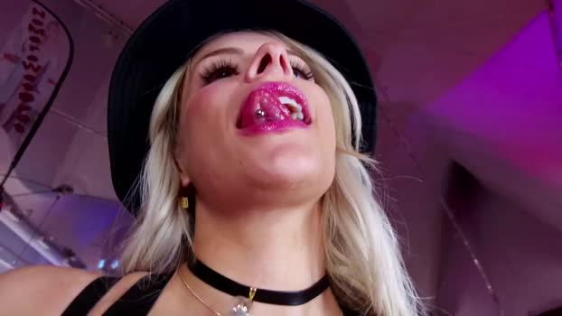 oliviaowens Chaturbate Female 01-02-2025