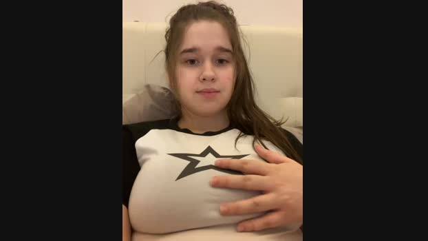 HornyGirlH StripChat Female 02-02-2025