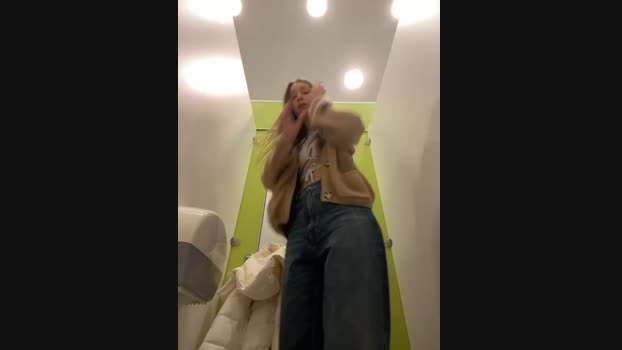 Lia__Love StripChat Female 03-02-2025