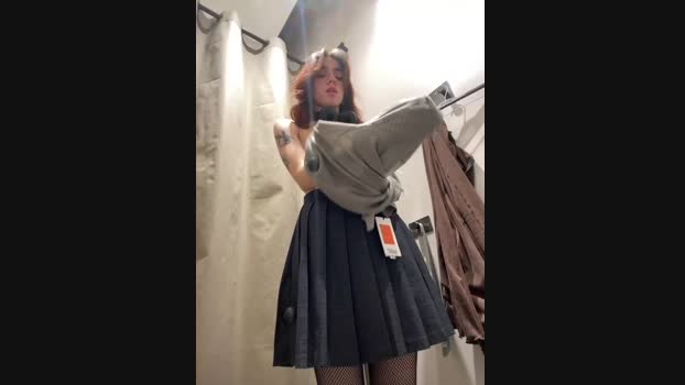 Lily__Belle StripChat Female 02-02-2025