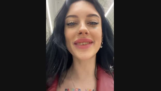 Melissa_crazy StripChat Female 03-02-2025