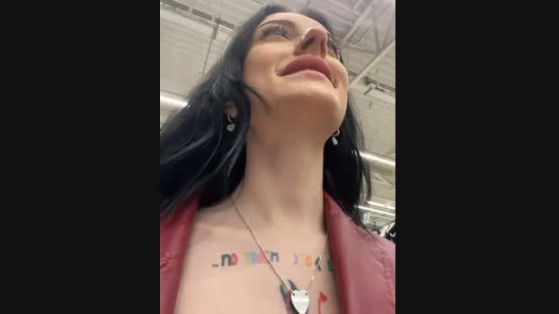 Melissa_crazy StripChat Female 03-02-2025