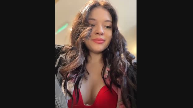 Times__Square StripChat Female 02-02-2025