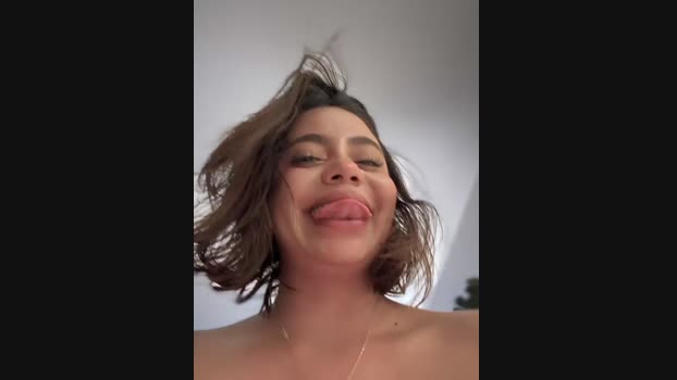 Aryrosee StripChat Female 03-02-2025