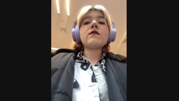 Baby__Naughty StripChat Female 04-02-2025