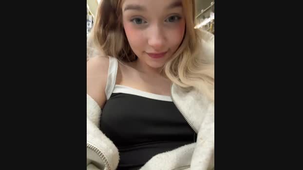 Baby_Tiny StripChat Female 03-02-2025