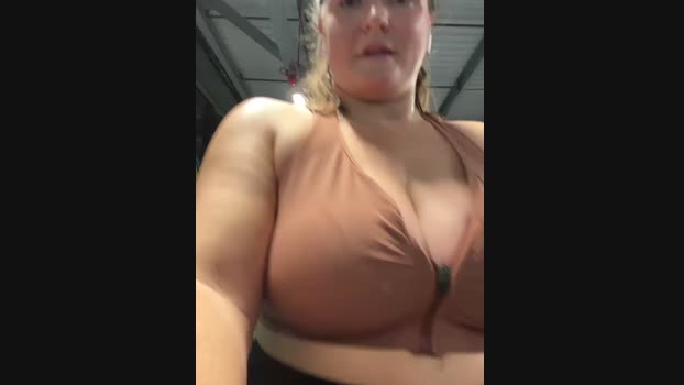 BustyBonnieUK StripChat Female 03-02-2025