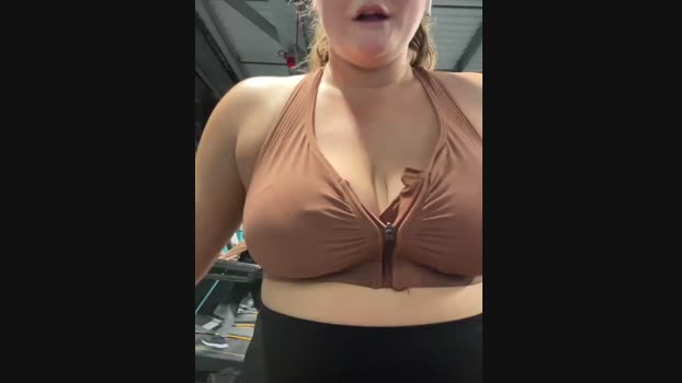 BustyBonnieUK StripChat Female 03-02-2025