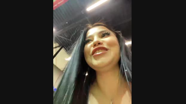 Chloe__Moon StripChat Female 04-02-2025