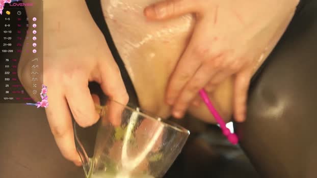 GlitterZOE StripChat Female 03-02-2025