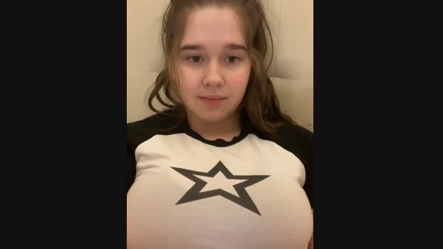 HornyGirlH StripChat Female 03-02-2025