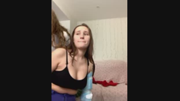 HotCaramellsTV StripChat Female 04-02-2025