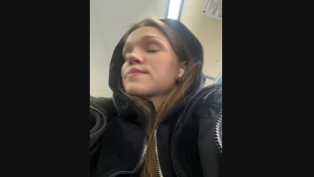 KitteCat StripChat Female 04-02-2025