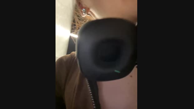 Lily__Belle StripChat Female 04-02-2025