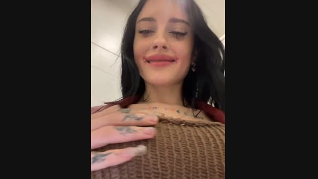 Melissa_crazy StripChat Female 03-02-2025