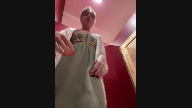 Miss_Elfie StripChat Female 04-02-2025