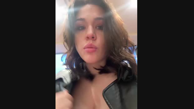 South_Carolina StripChat Female 03-02-2025