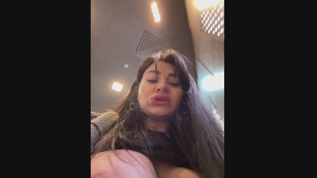 Wet__Bunny StripChat Female 03-02-2025