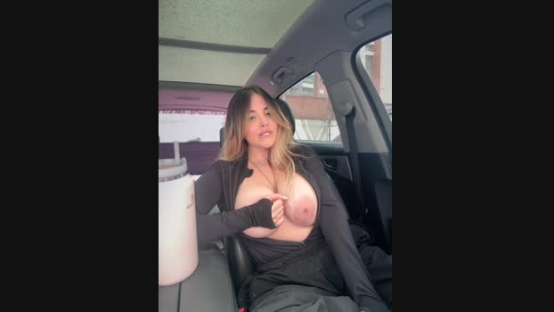 Alirawrz StripChat Female 04-02-2025