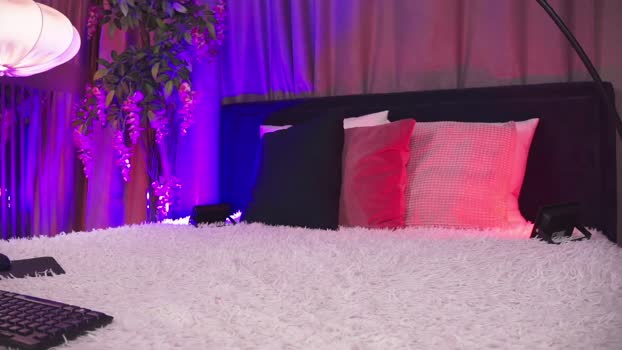 AnnLevine StripChat Female 05-02-2025