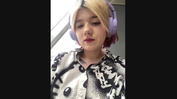 Baby__Naughty StripChat Female 05-02-2025